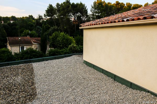 Faire une maison toit terrasse à Lambesc bouches du rhône